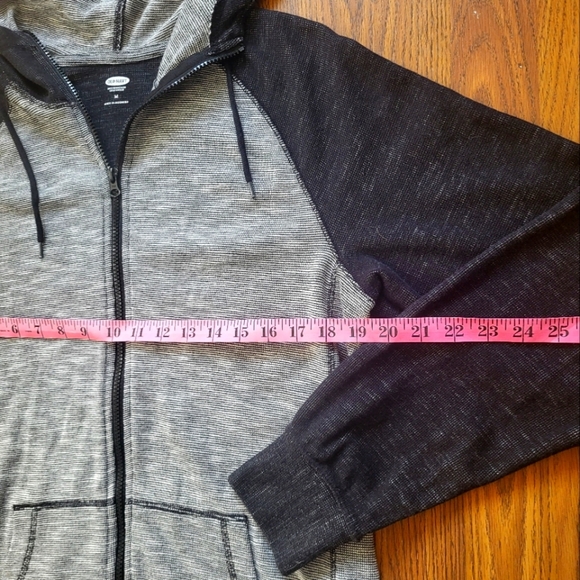 Old Navy Men’s Zip-Up Medium Black & Grey Hoodie – Classic Casual Style - Picture 3 of 5